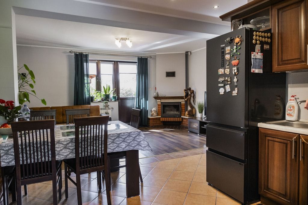 Dom 5 pokojowe na Sprzedaż