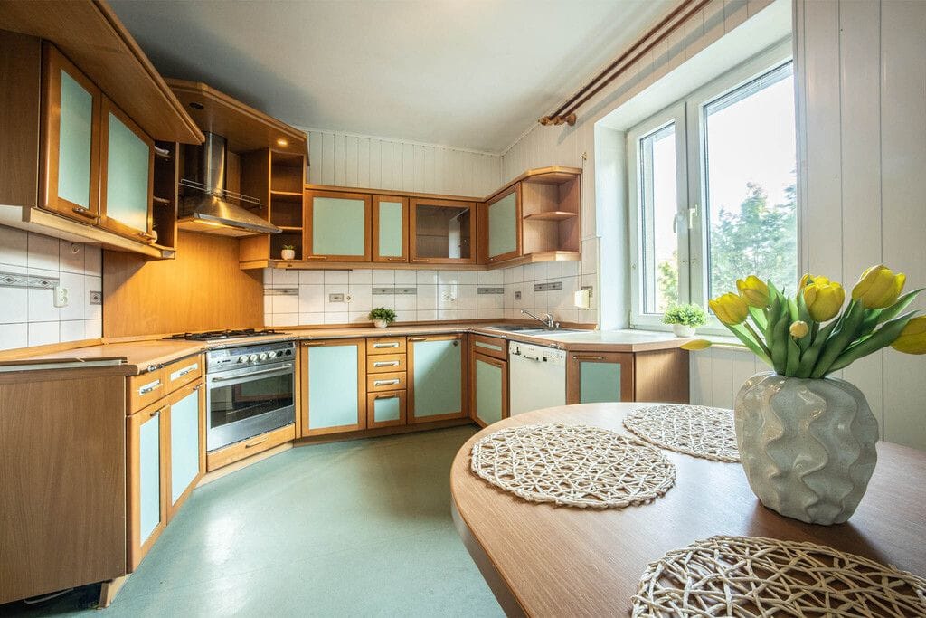 Dom 5 pokojowe na Sprzedaż