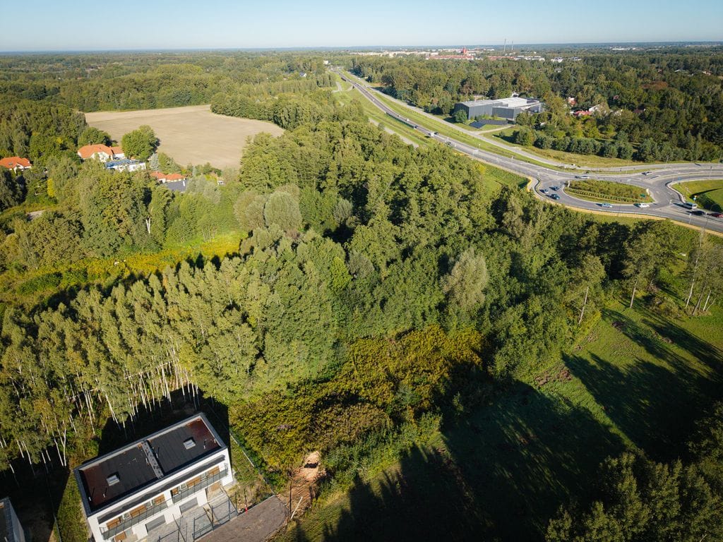 Działka  pokojowe na Sprzedaż