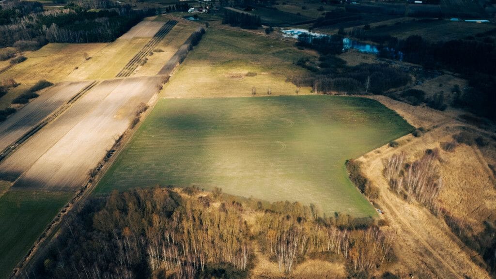 Działka  pokojowe na Sprzedaż