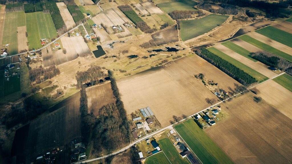 Działka  pokojowe na Sprzedaż