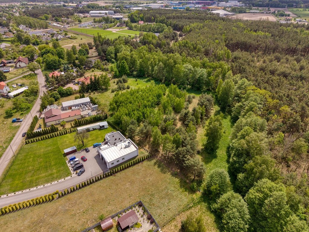 Działka  pokojowe na Sprzedaż