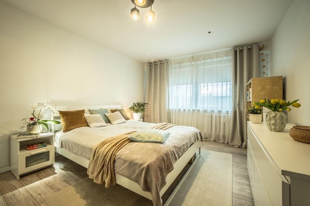 Mieszkanie 4 pokojowe na Sprzedaż