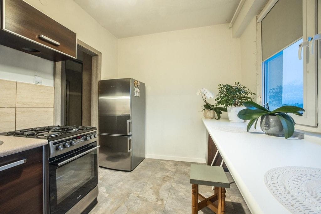 Mieszkanie 4 pokojowe na Sprzedaż