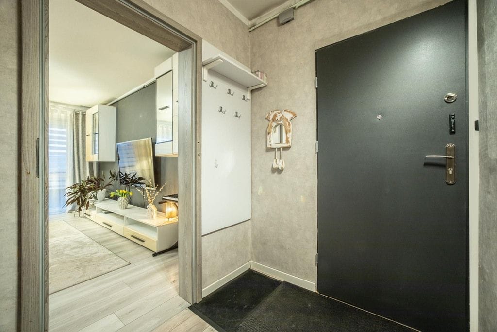 Mieszkanie 4 pokojowe na Sprzedaż