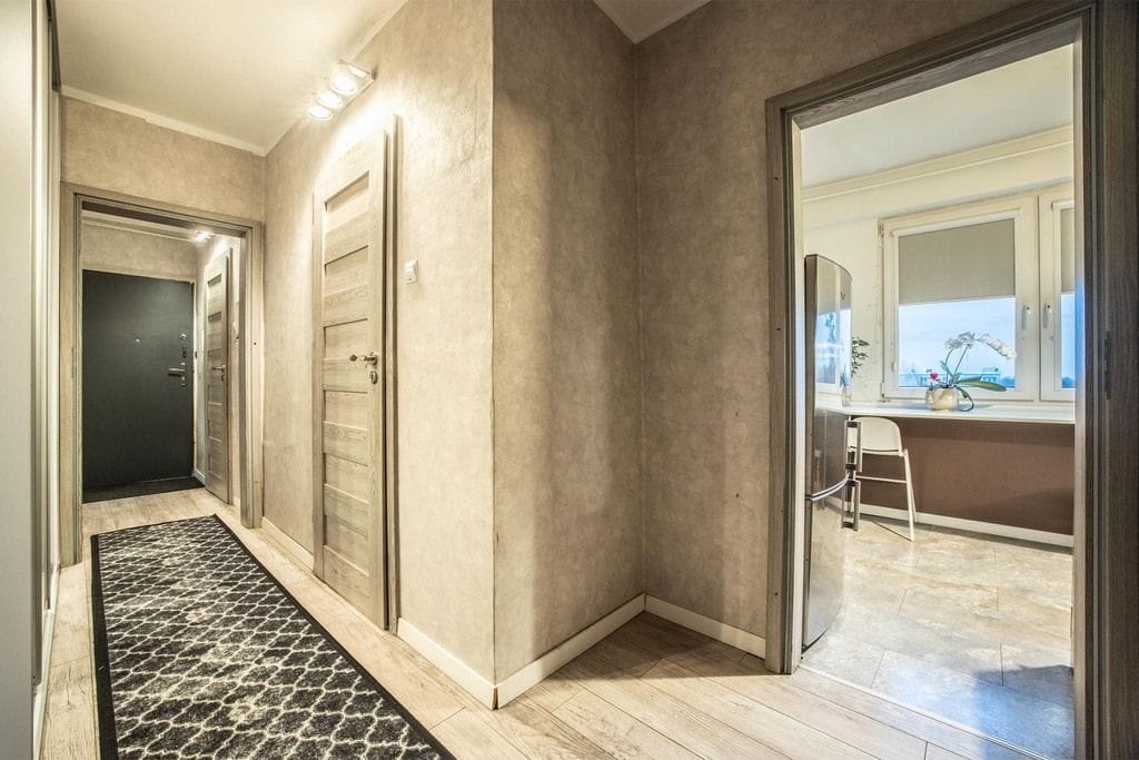 Mieszkanie 4 pokojowe na Sprzedaż