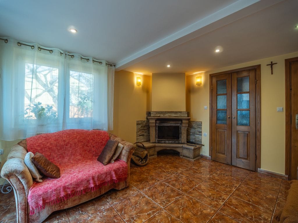 Dom 5 pokojowe na Sprzedaż