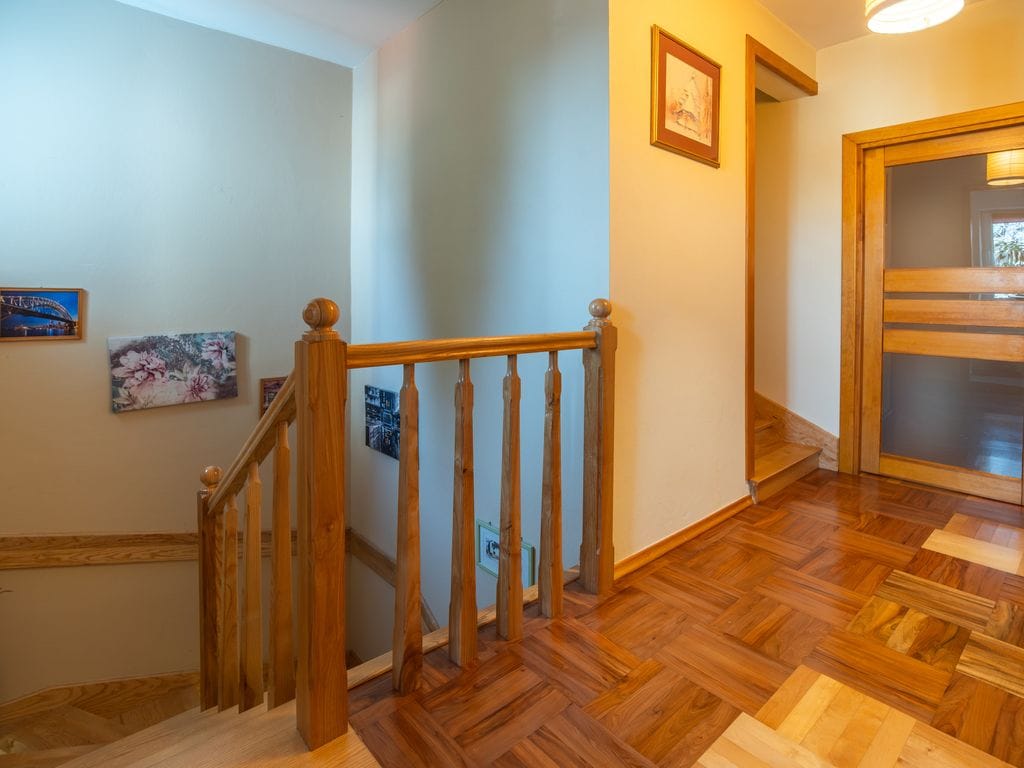 Dom 5 pokojowe na Sprzedaż