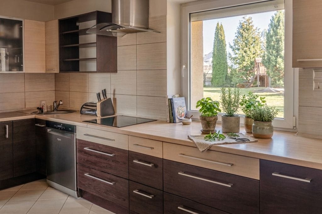 Dom 4 pokojowe na Sprzedaż