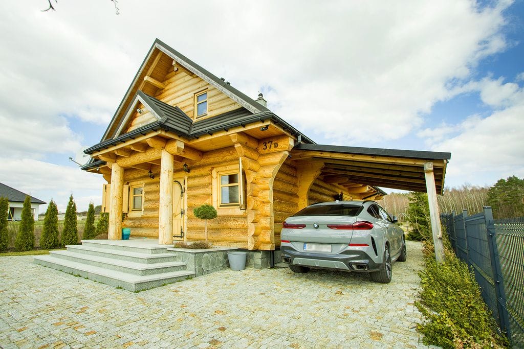 Dom 5 pokojowe na Sprzedaż