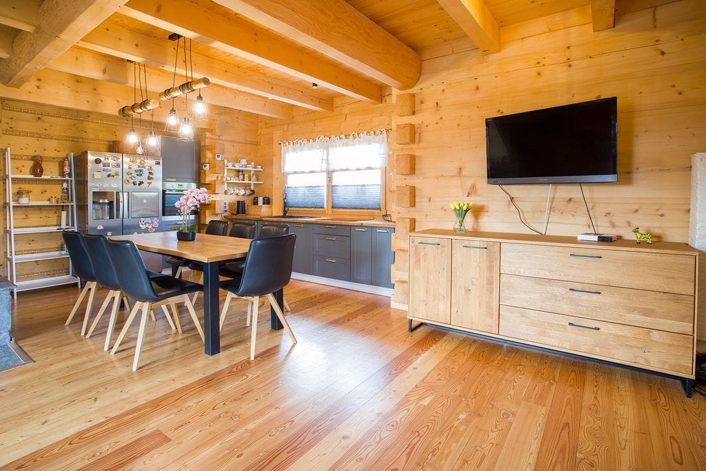 Dom 5 pokojowe na Sprzedaż