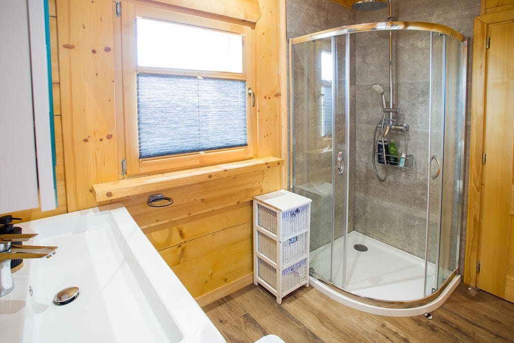 Dom 5 pokojowe na Sprzedaż