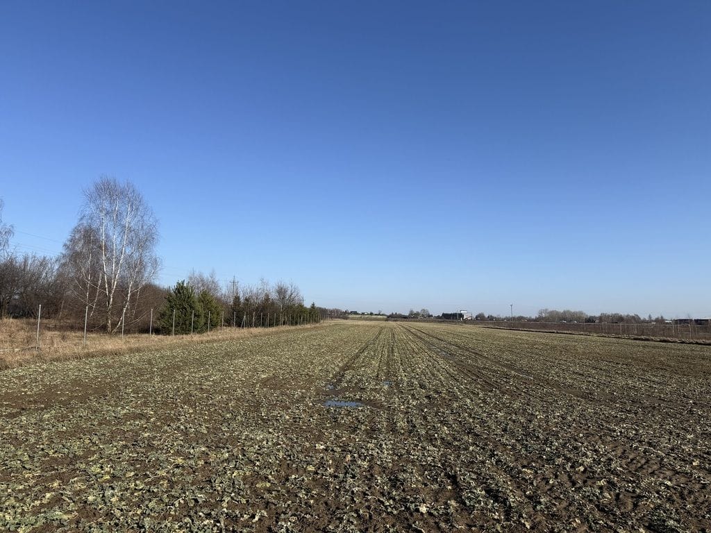 Działka  pokojowe na Sprzedaż