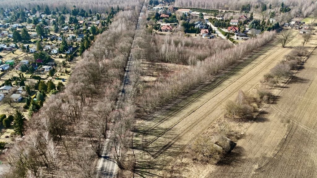 Działka  pokojowe na Sprzedaż