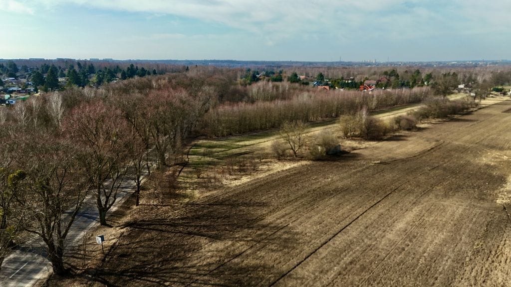 Działka  pokojowe na Sprzedaż