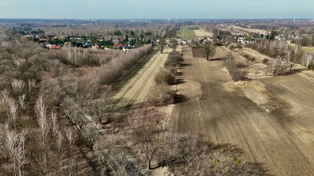 Działka  pokojowe na Sprzedaż