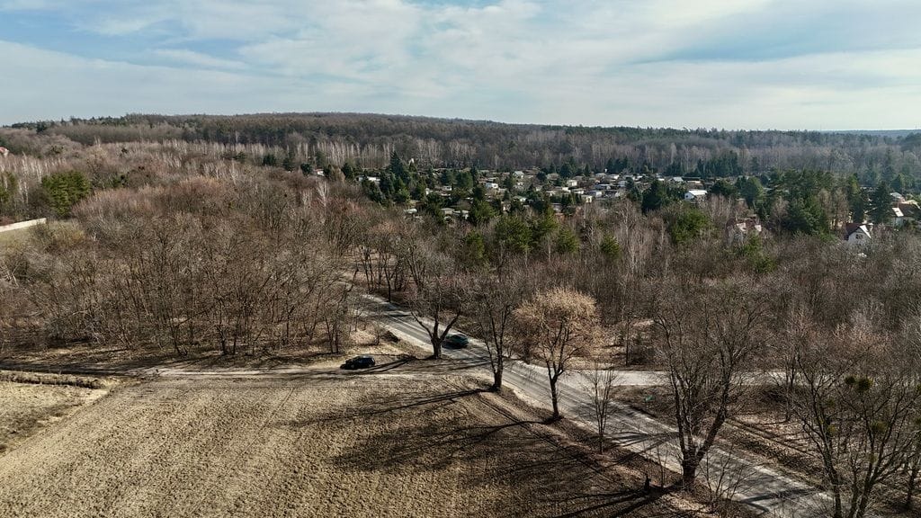 Działka  pokojowe na Sprzedaż