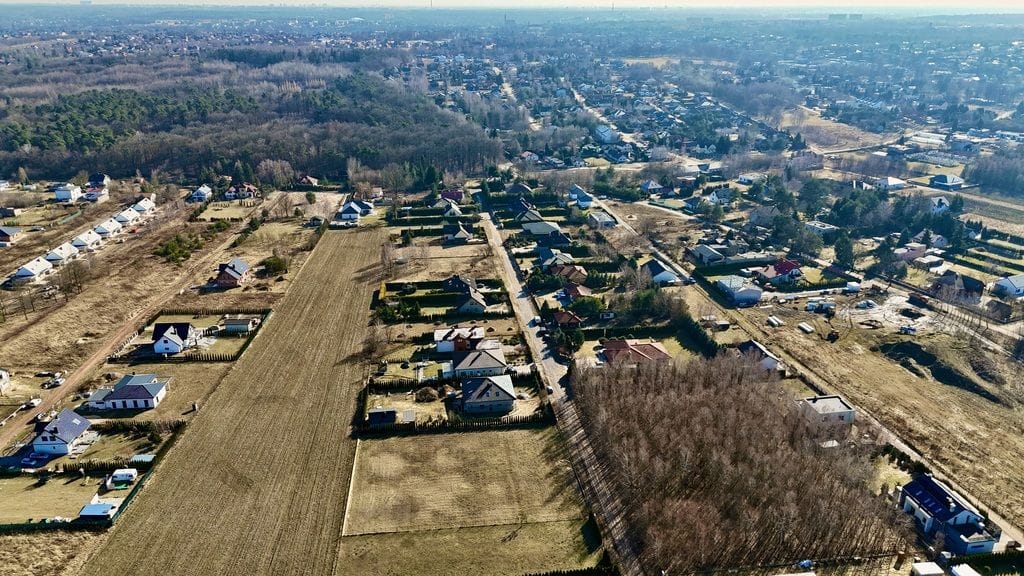 Działka  pokojowe na Sprzedaż