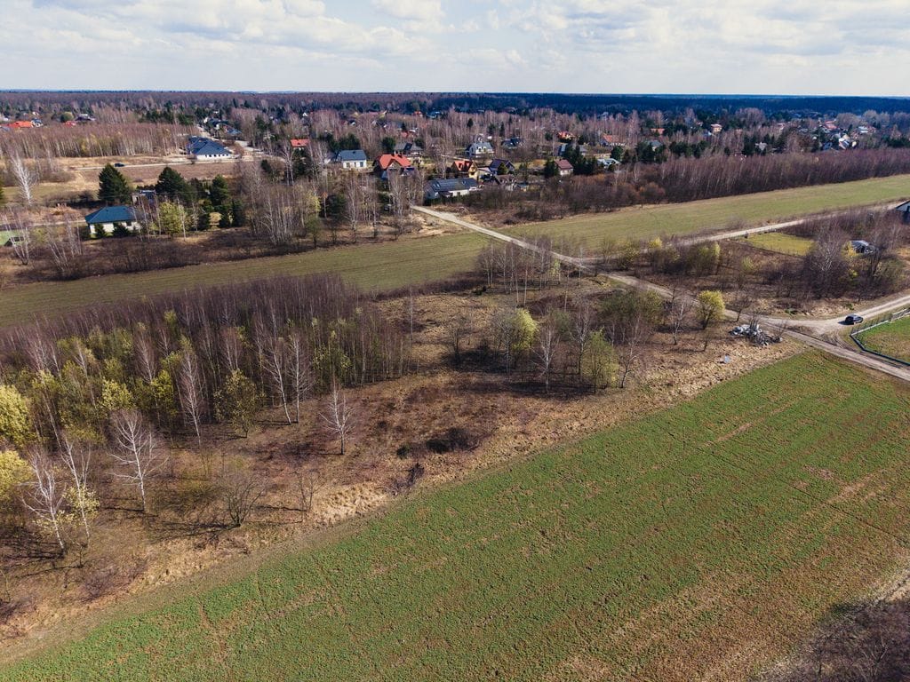 Działka  pokojowe na Sprzedaż