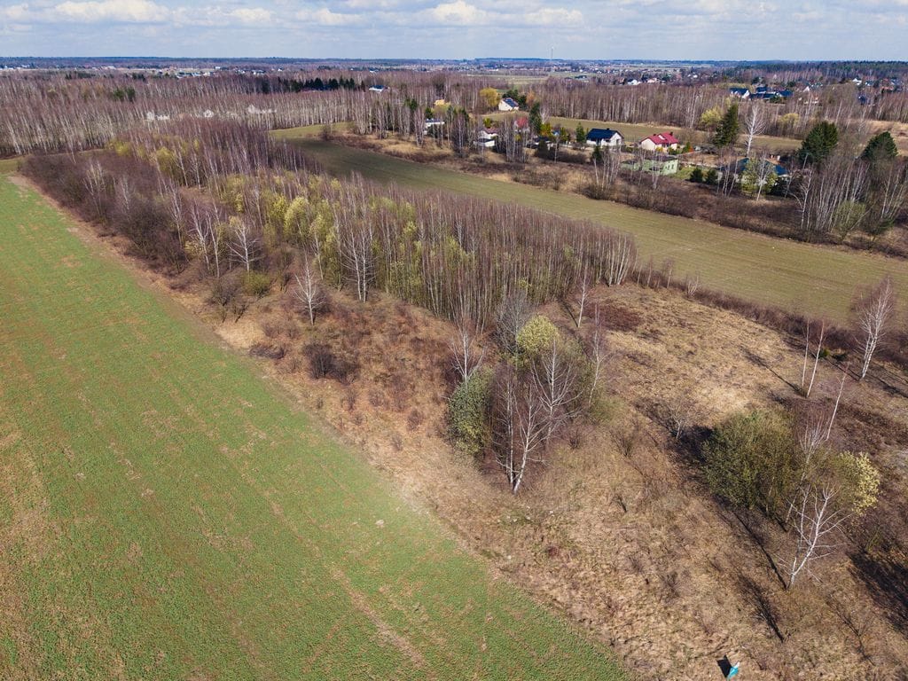 Działka  pokojowe na Sprzedaż
