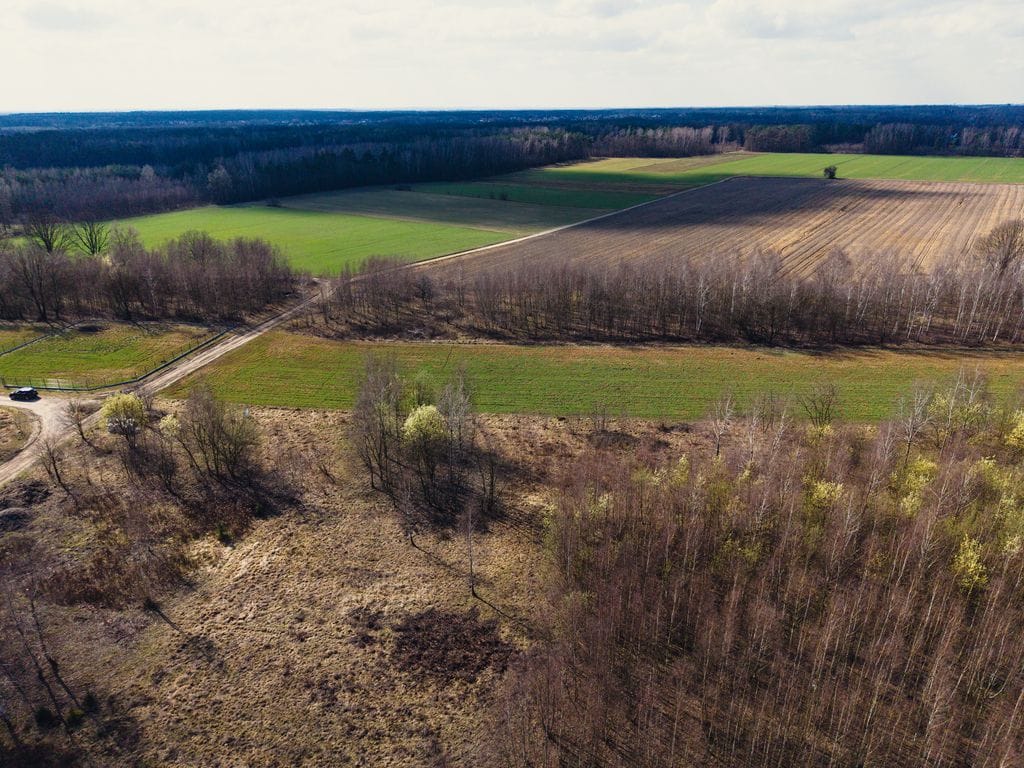 Działka  pokojowe na Sprzedaż