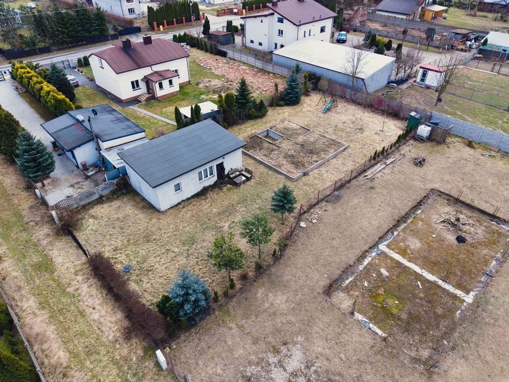 Działka  pokojowe na Sprzedaż