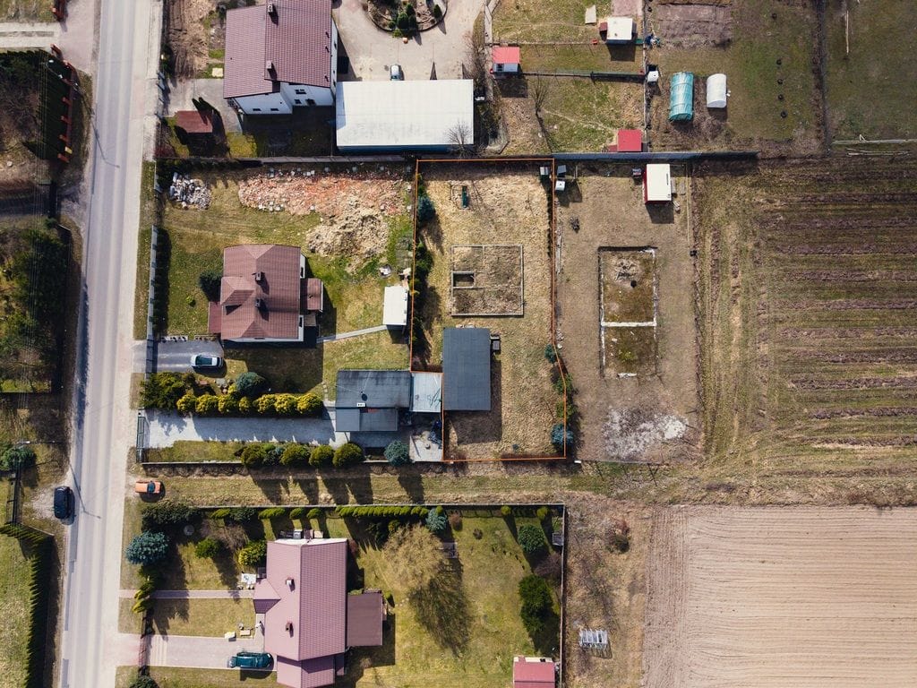 Działka  pokojowe na Sprzedaż