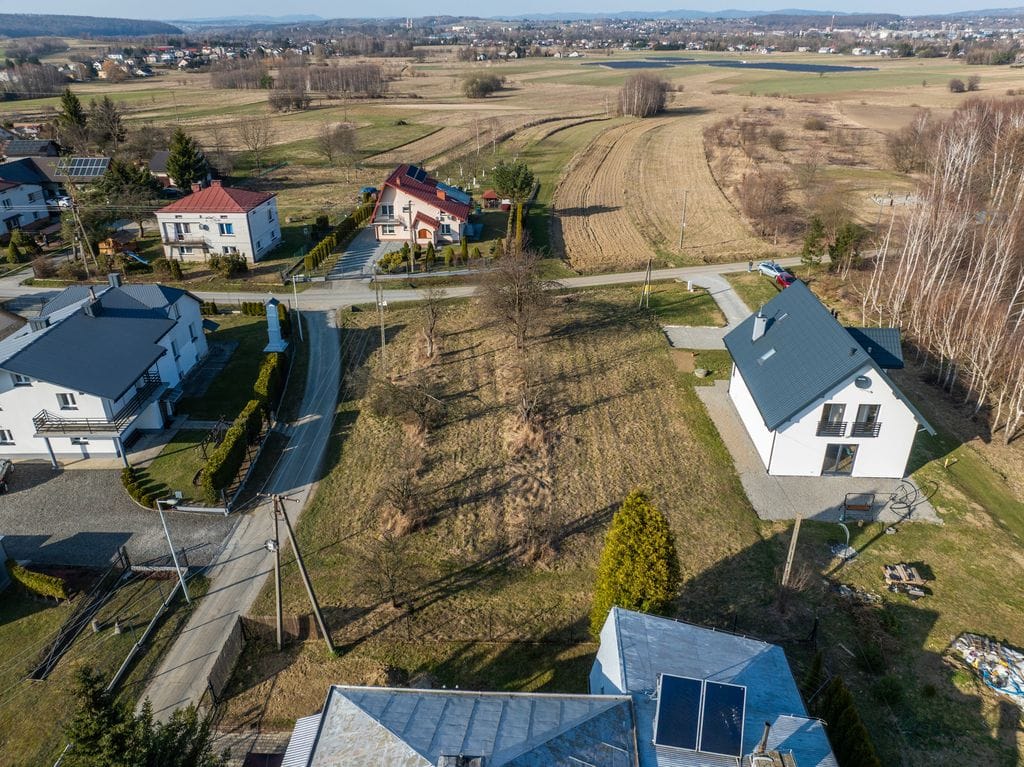 Działka  pokojowe na Sprzedaż