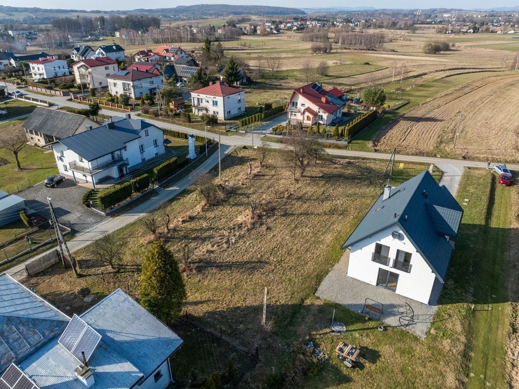 Działka  pokojowe na Sprzedaż