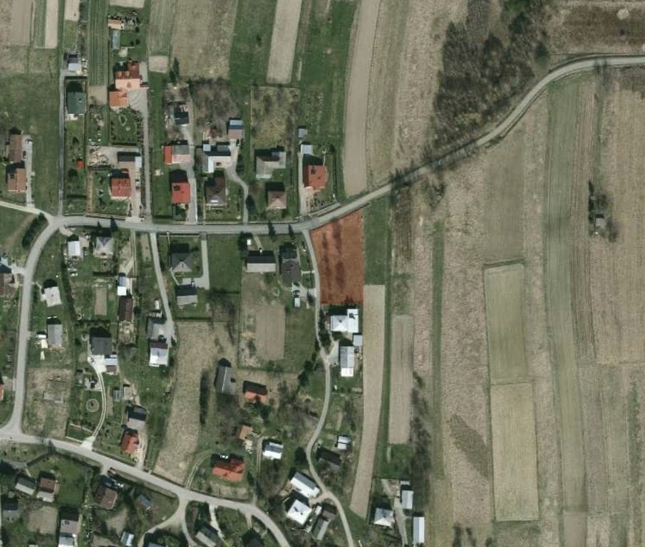 Działka  pokojowe na Sprzedaż