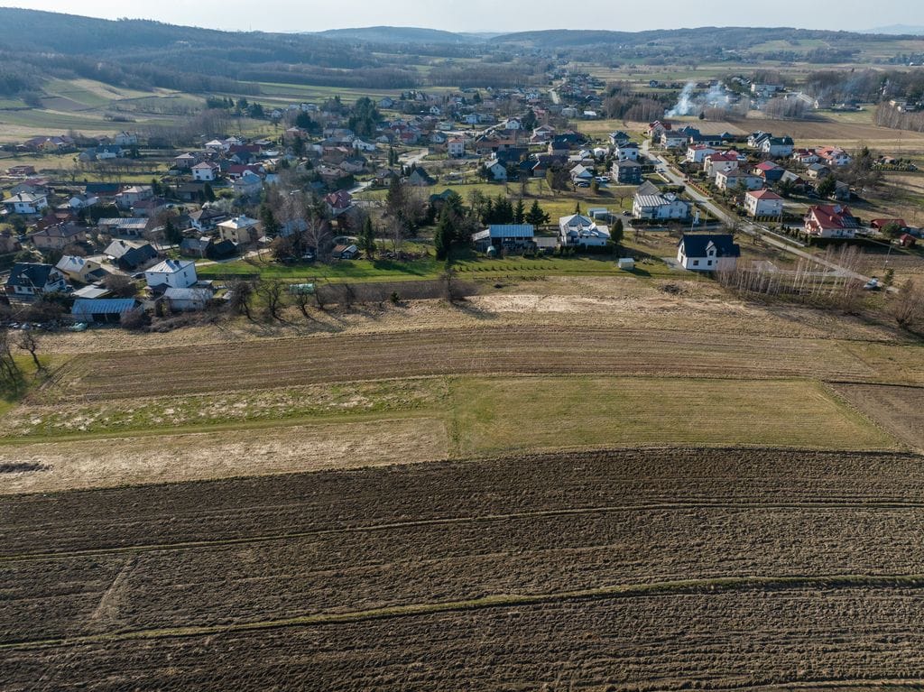 Działka  pokojowe na Sprzedaż
