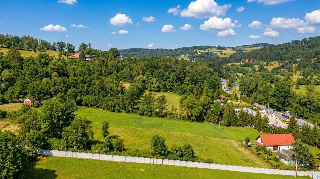 Działka  pokojowe na Sprzedaż