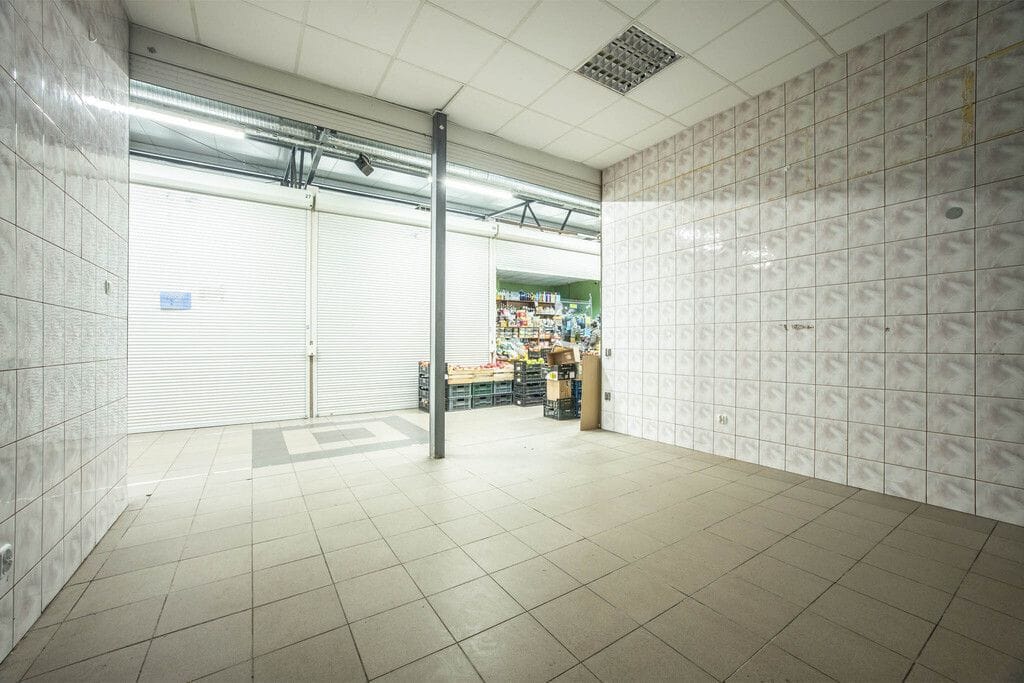 Lokal użytkowy  pokojowe na Sprzedaż