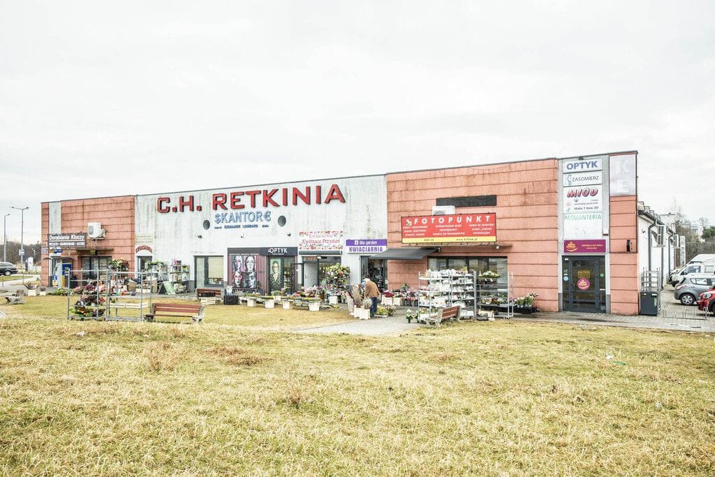 Lokal użytkowy  pokojowe na Sprzedaż