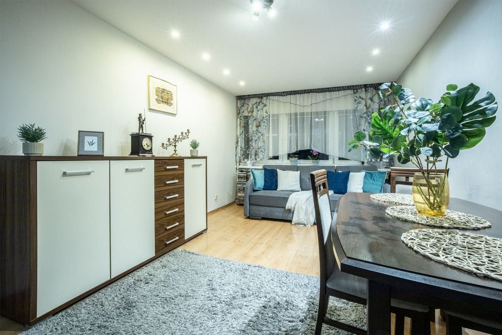 Mieszkanie 2 pokojowe na Sprzedaż