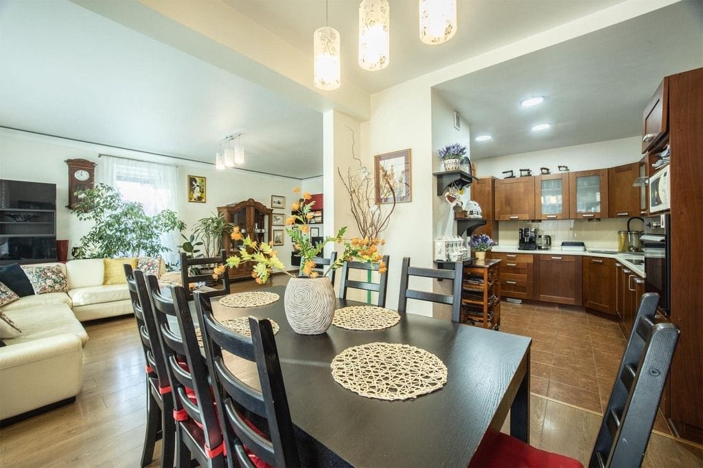 Mieszkanie 3 pokojowe na Sprzedaż