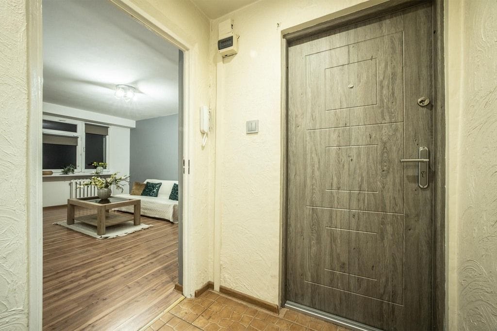 Mieszkanie 3 pokojowe na Sprzedaż