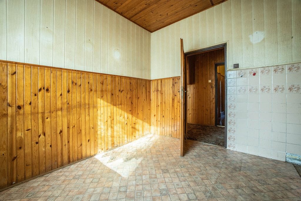 Dom 6 pokojowe na Sprzedaż