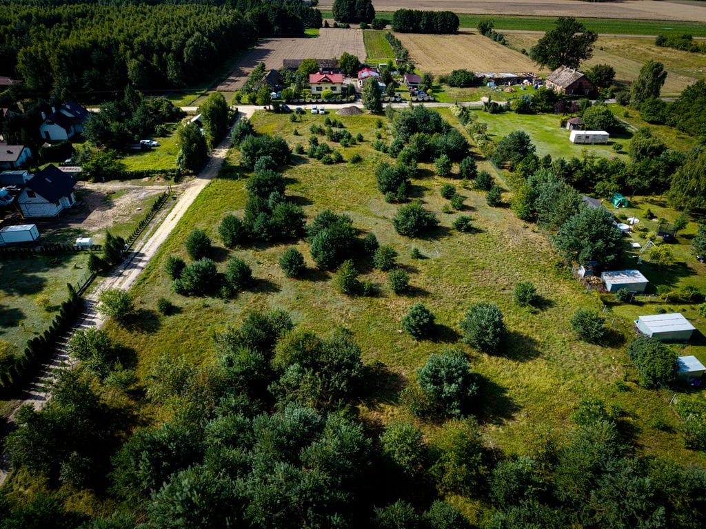 Działka  pokojowe na Sprzedaż