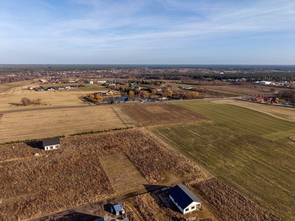 Działka  pokojowe na Sprzedaż