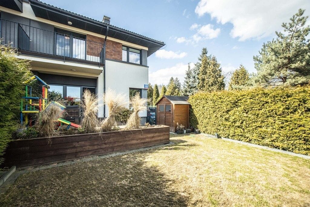 Dom 4 pokojowe na Sprzedaż