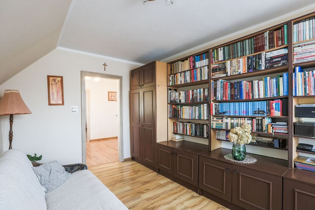 Mieszkanie 4 pokojowe na Sprzedaż