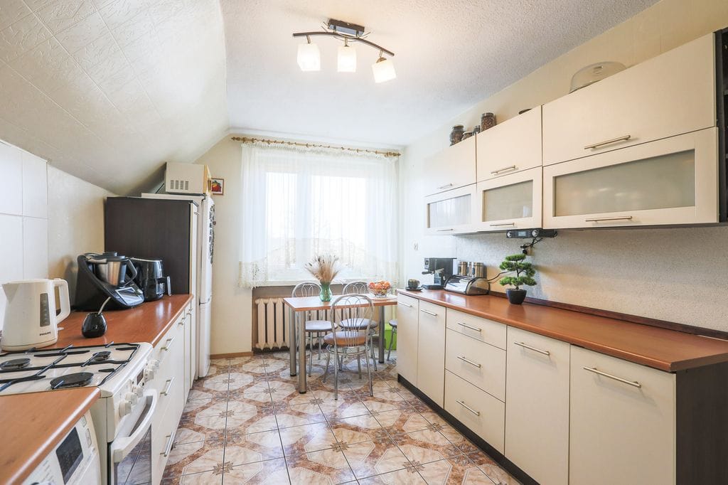 Mieszkanie 4 pokojowe na Sprzedaż