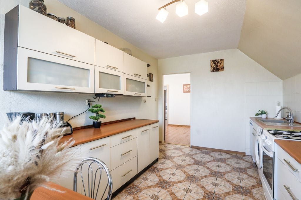 Mieszkanie 4 pokojowe na Sprzedaż