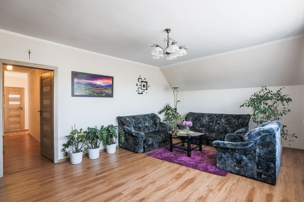 Mieszkanie 4 pokojowe na Sprzedaż