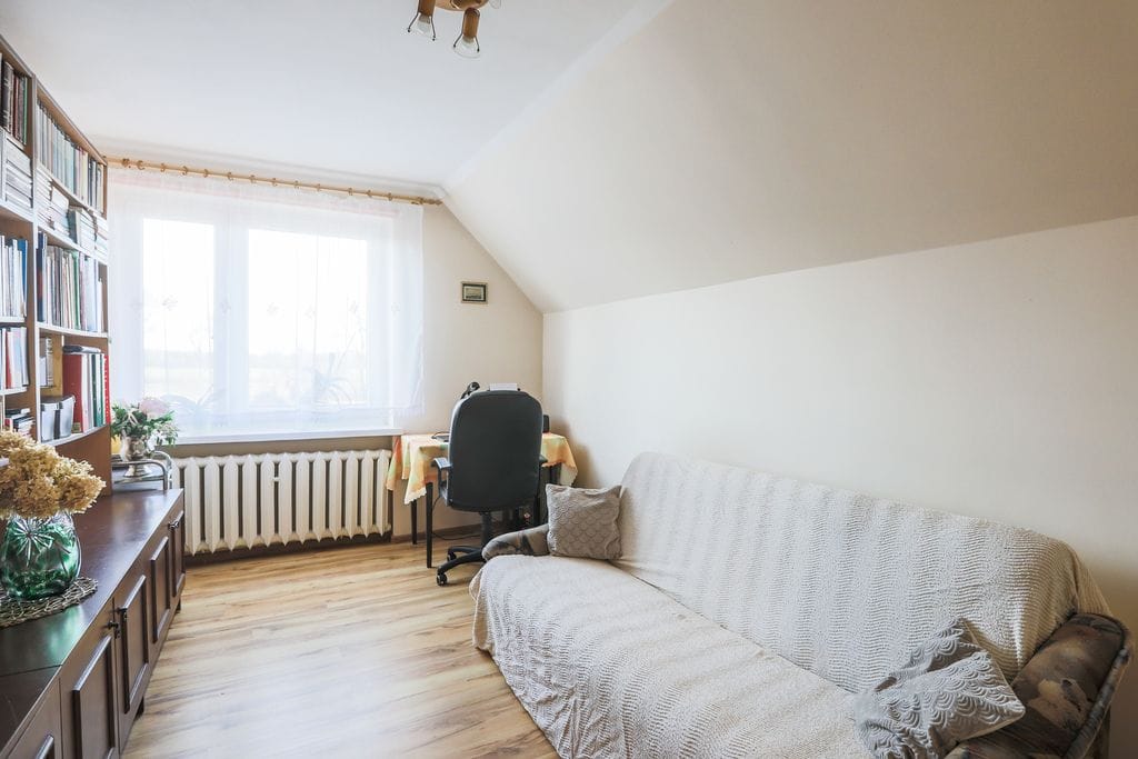 Mieszkanie 4 pokojowe na Sprzedaż