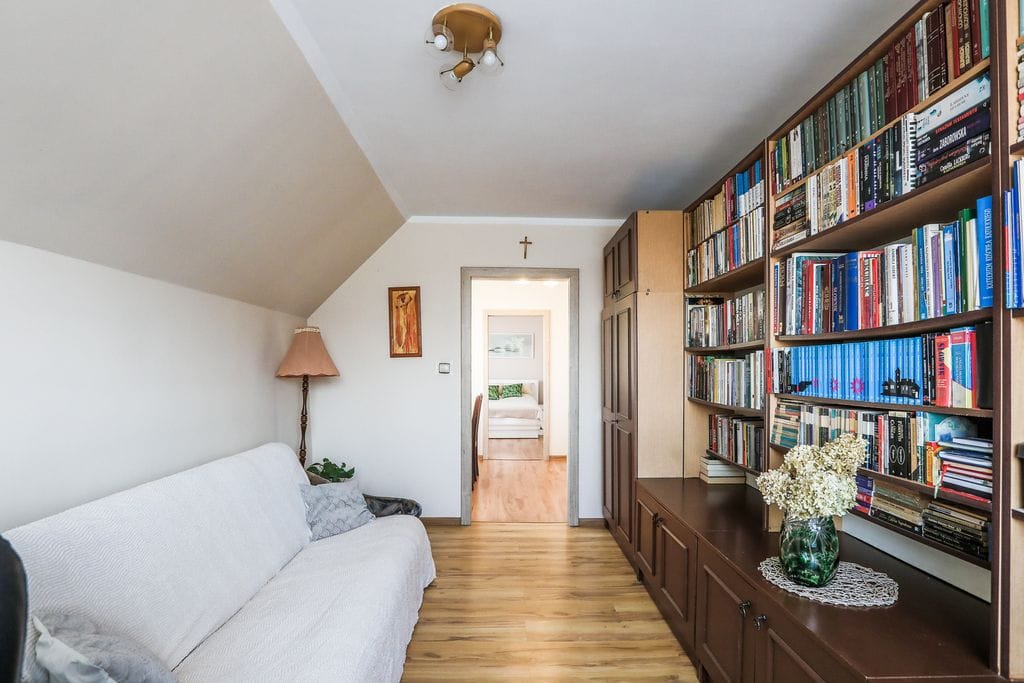 Mieszkanie 4 pokojowe na Sprzedaż