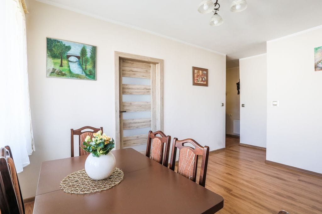 Mieszkanie 4 pokojowe na Sprzedaż