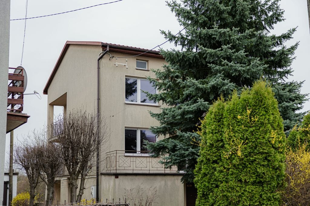 Dom 5 pokojowe na Sprzedaż