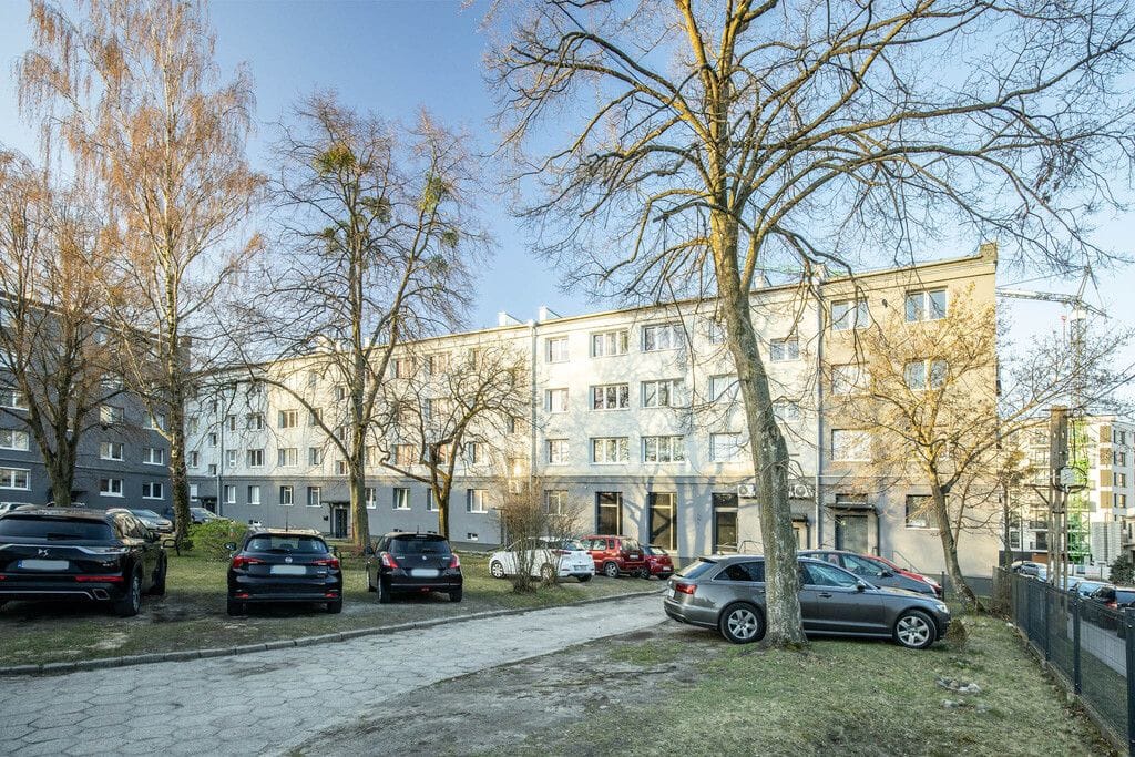 Mieszkanie 3 pokojowe na Sprzedaż